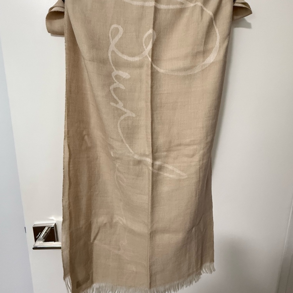 Cream Scarf with Script Design - Picture 3 of 5